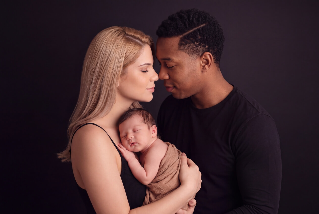 Sicherheit Beim Newborn Shooting: Worauf Eltern bei der Wahl ihres Babyfotografen In München achten müssen