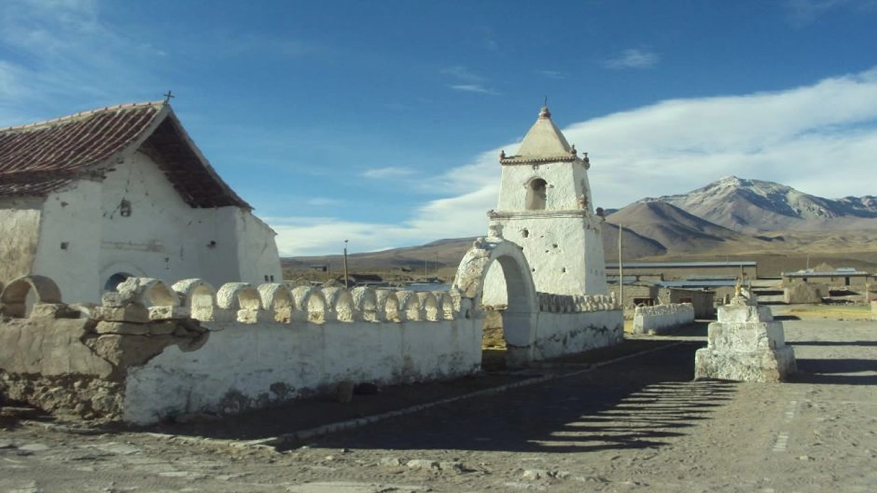 Lake Chungará: The Turquoise Mirror of the Altiplano - 1