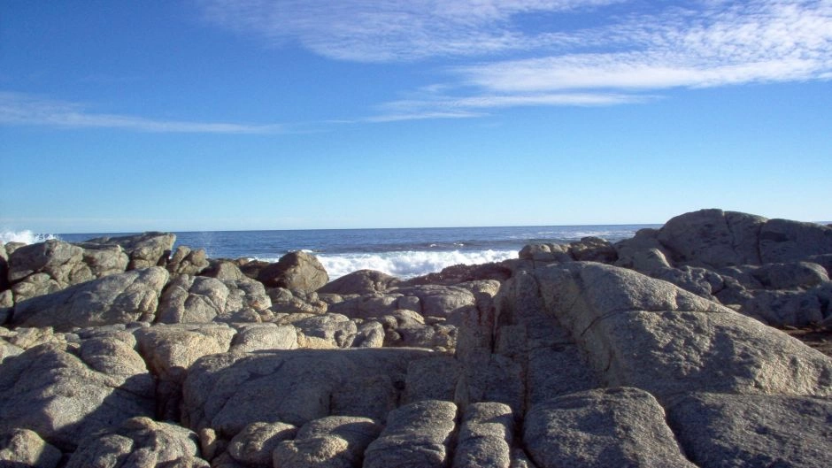 Pablo Neruda Tour: Isla Negra, Poetry, and Pomaire Crafts 2