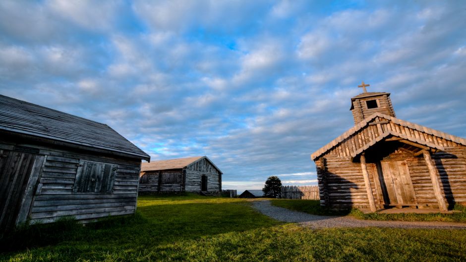 Fuerte Bulnes Tour: Expedition to Austral History and the Strait of Magellan