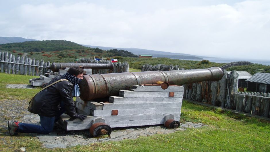 Fuerte Bulnes Tour: Expedition to Austral History and the Strait of Magellan 2