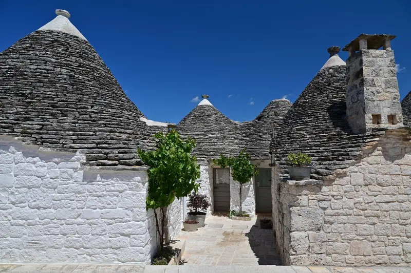 Southern Italy (Campania, Puglia & Basilicata)