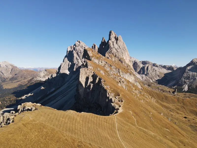 Italian Alps & Upper Italian Lakes
