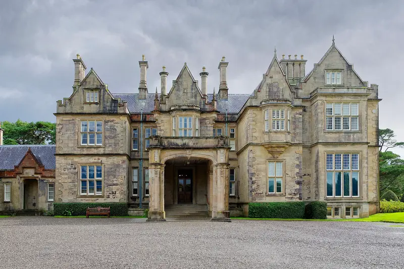 Muckross House