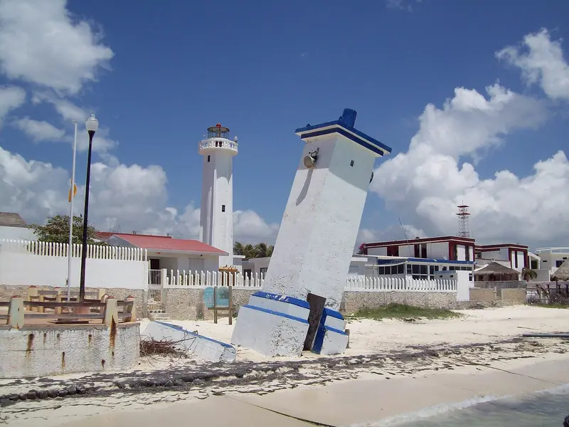 Faro Inclinado