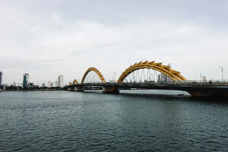 Dragon Bridge (Cầu Rồng)