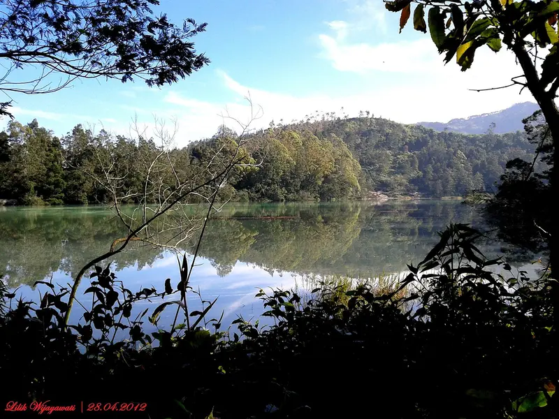 Telaga Warna