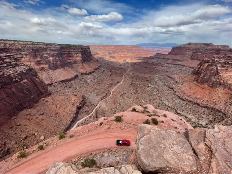 Shafer Canyon Overlook