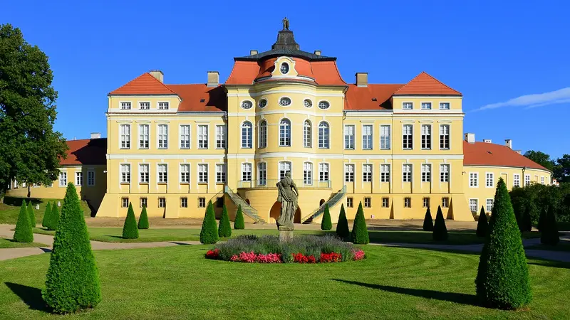Schloss Rogalin