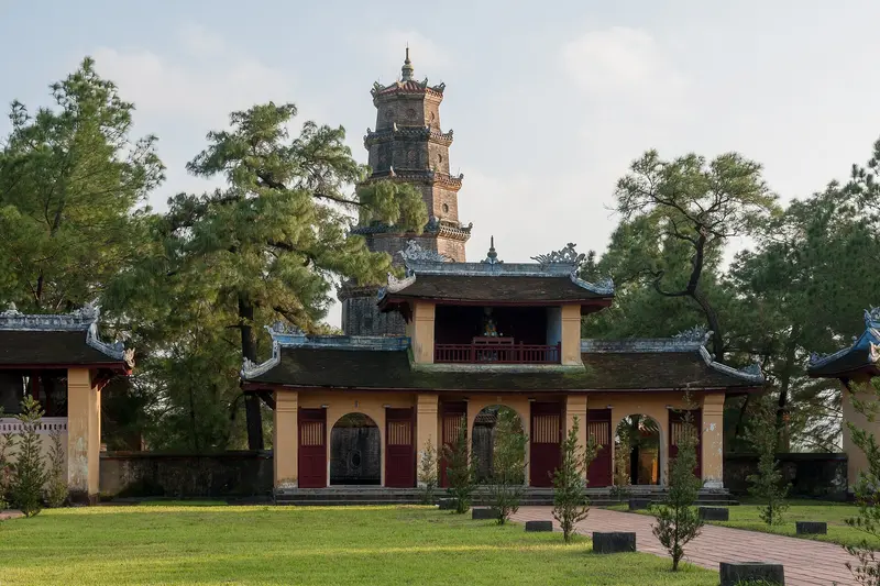 Thiên-Mụ-Pagode