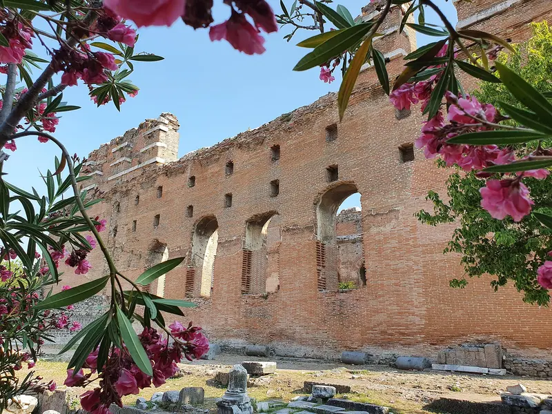 Red Hall (Kızıl Avlu)