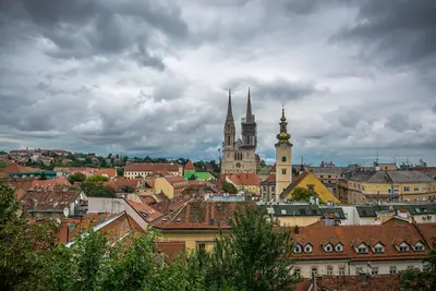 Von Zagreb über Plitvice an die Adria