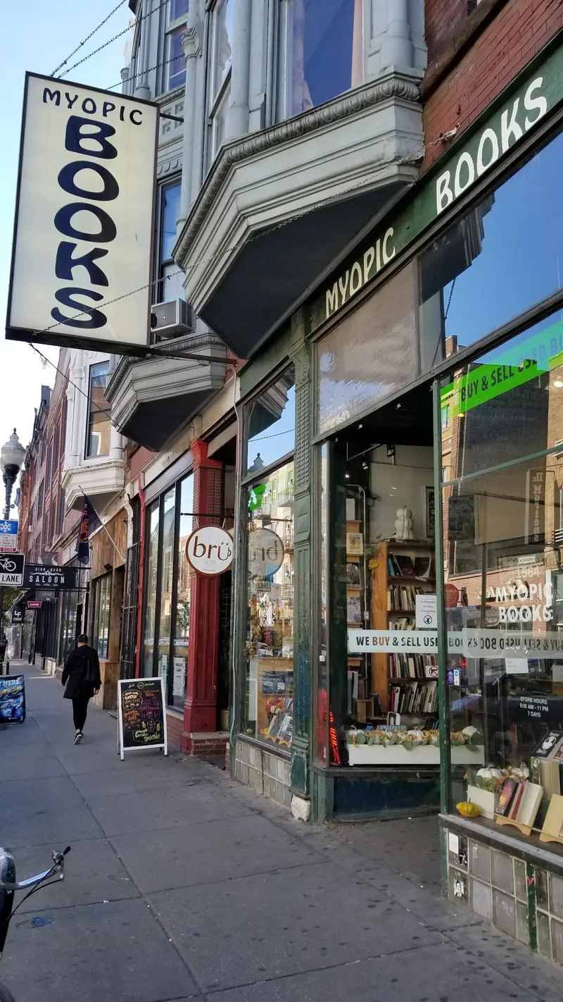 Myopic Books