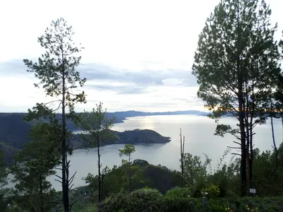 Toba-See und Samosir