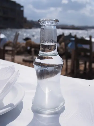 Raki oder Tsikoudia
