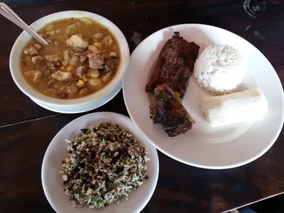 Cabrito con pepitoria