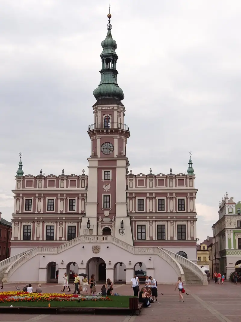 Großer Markt (Rynek Wielki) und Rathaus