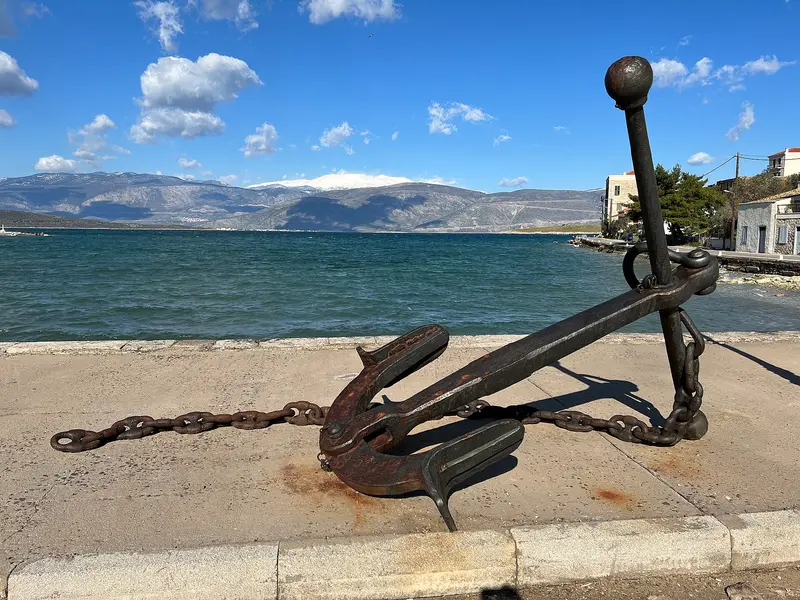 Chirolakas, der westliche Hafen