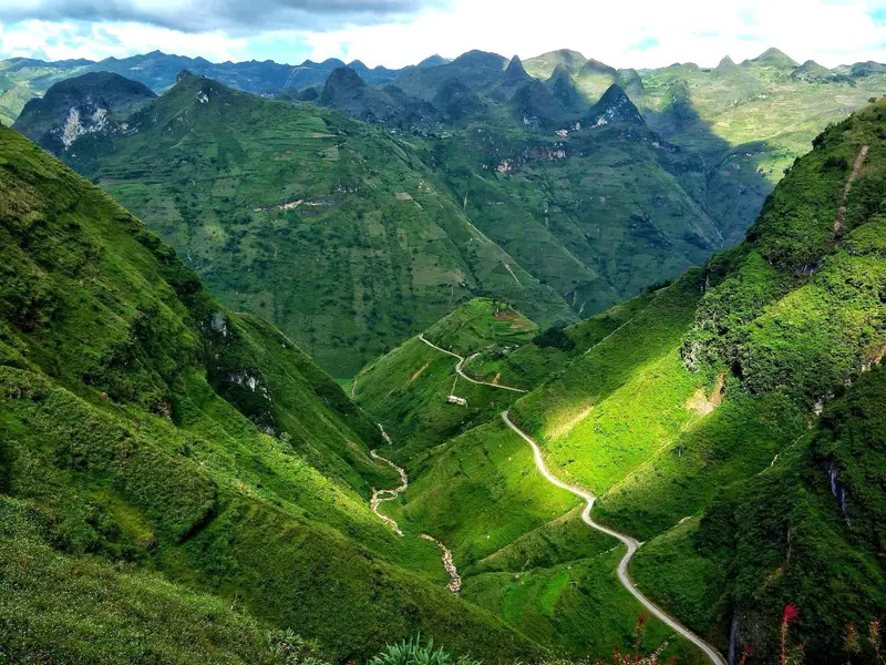 Mã-Pí-Lèng-Pass