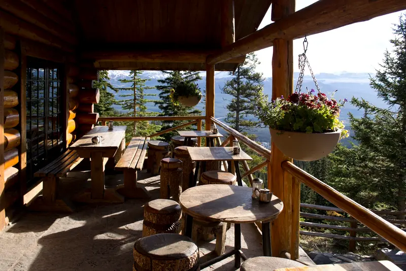 Lake Agnes Tea House