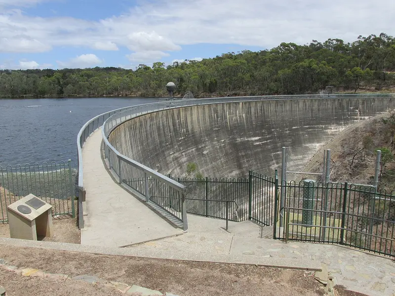 Whispering Wall