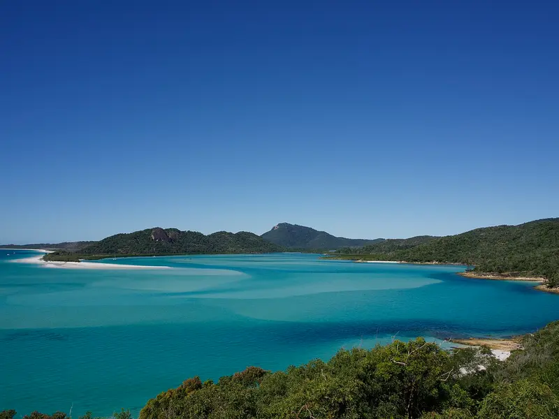 Hill inlet lookout
