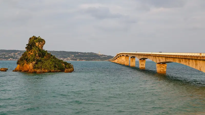 Kouri Island and Kouri Bridge