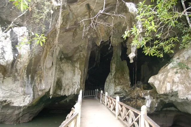 Gua Kelawar (Fledermaushöhle)