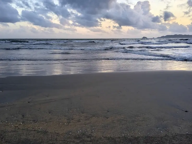Pantai Pulau Kekabu