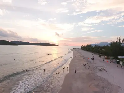 Pantai Cenang