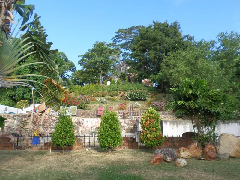 St. Paul's Hill & A Famosa