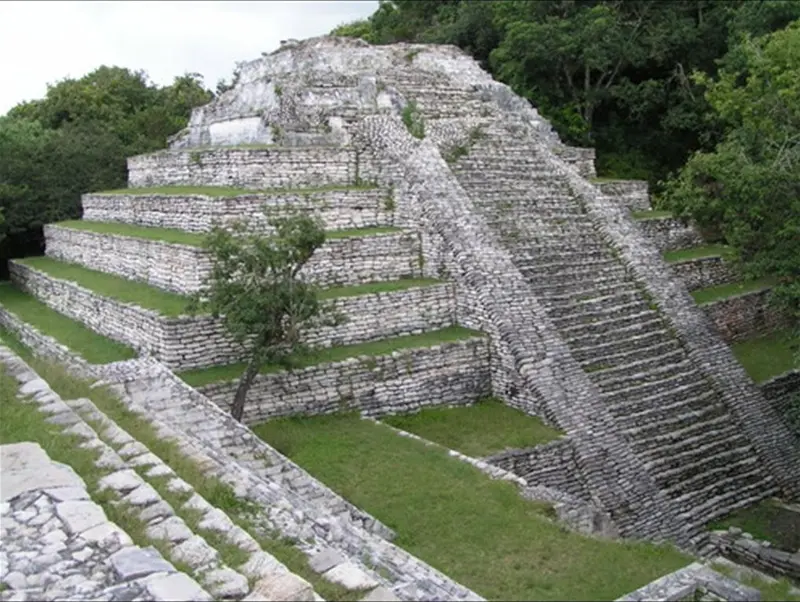 Zona Arqueológica Tenam Puente