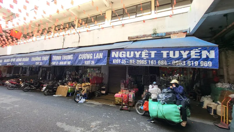 Markt Đồng Xuân