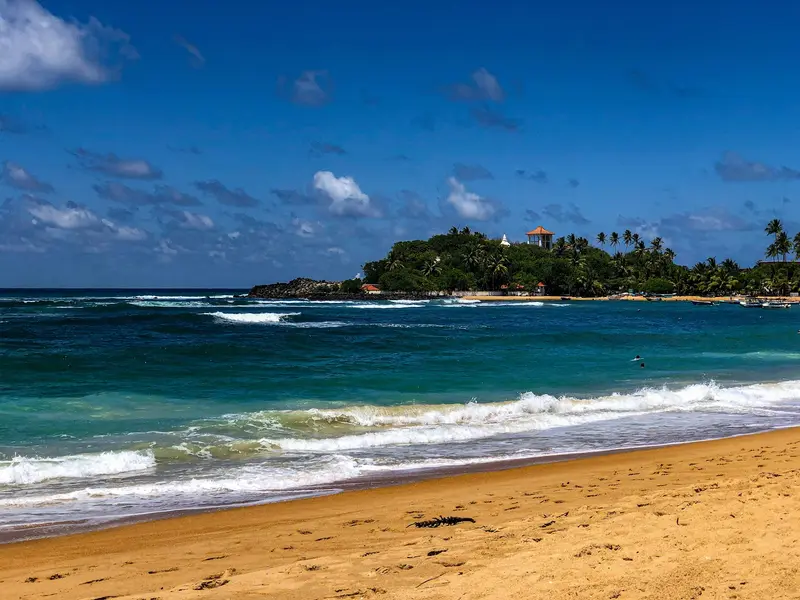 Beach of Unawatuna
