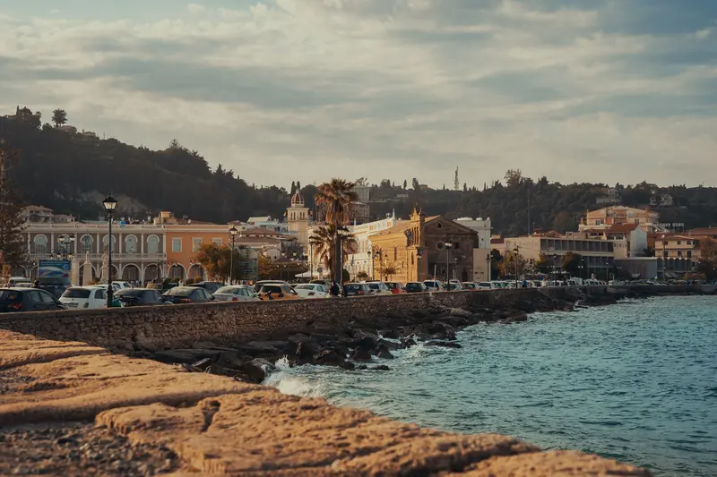 Zakynthos-Stadt und der Solomos-Platz