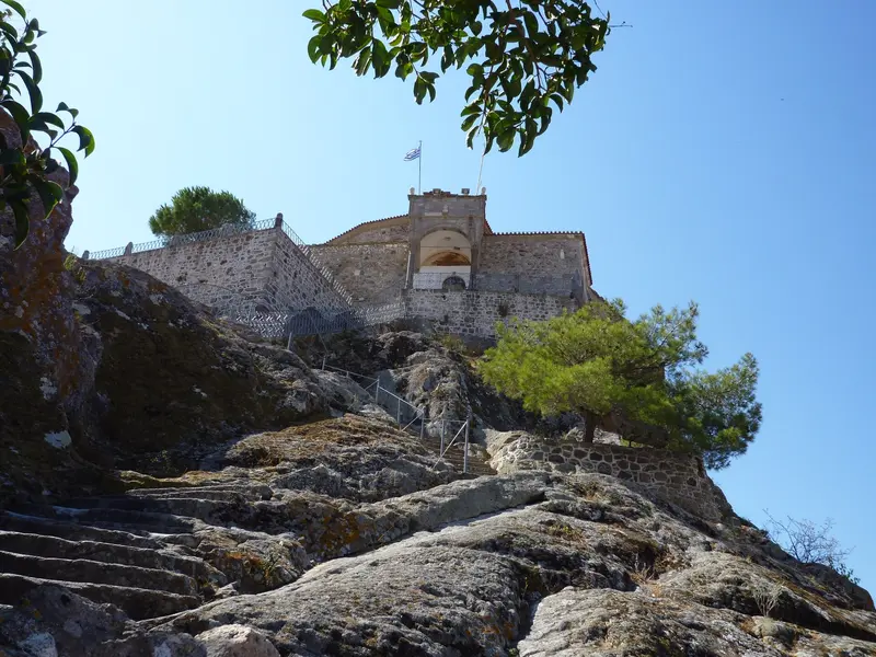 Panagia Glykofilousa in Petra