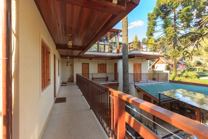 Terrace Lodge & Tours