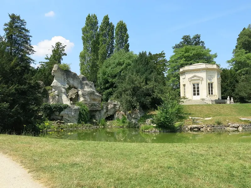 Le Rocher et le Belvédère