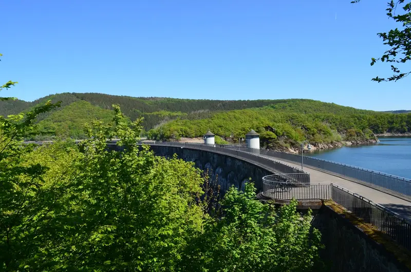 Urftstaumauer & Urftsee