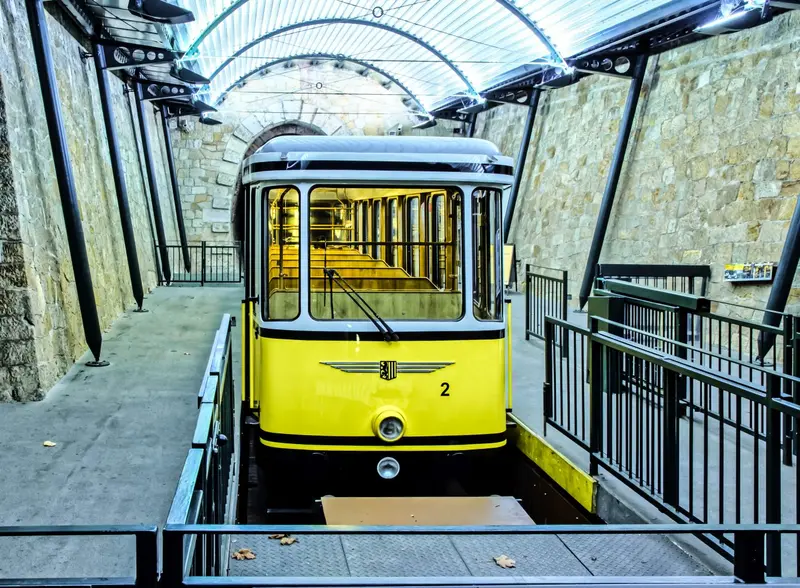 Standseilbahn zum Weißen Hirsch