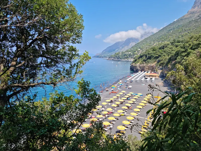 Spiaggia Nera (Cala Jannita)