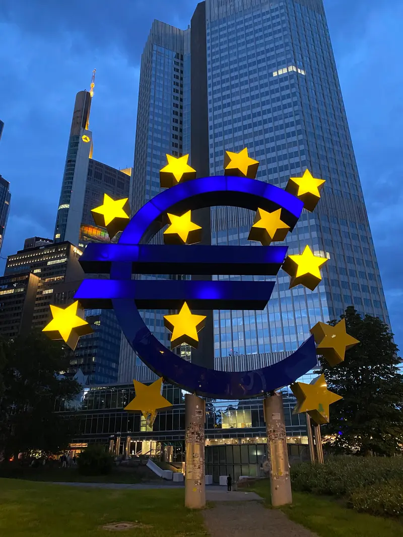 Euro-Skulptur