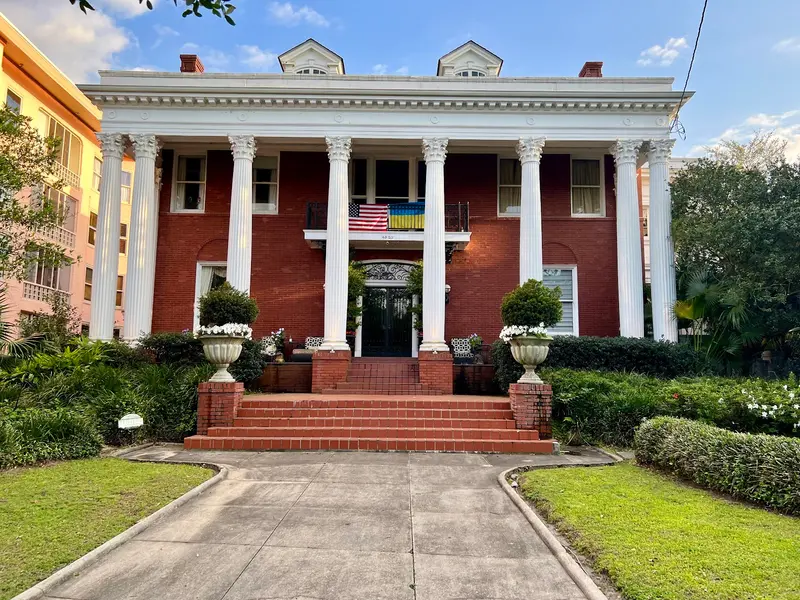 Garden District