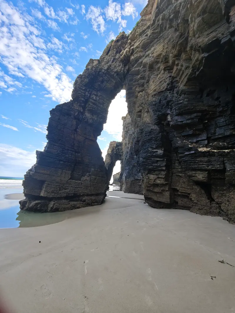 Praia das Catedrais (Strand der Kathedralen)
