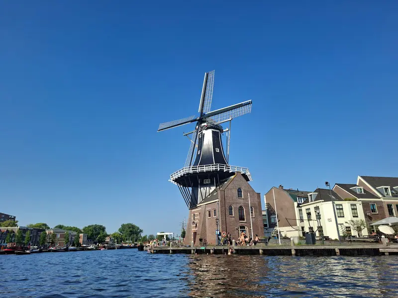 Molen De Adriaan