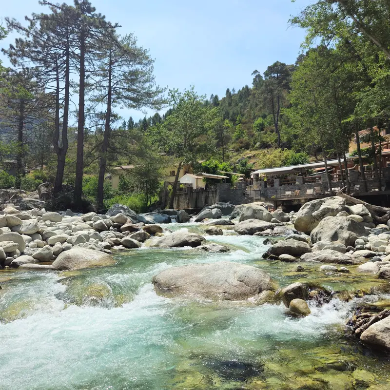 Bassin d'eau de Ole