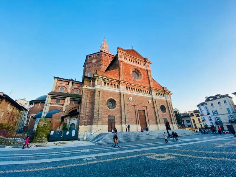 Dom von Pavia
