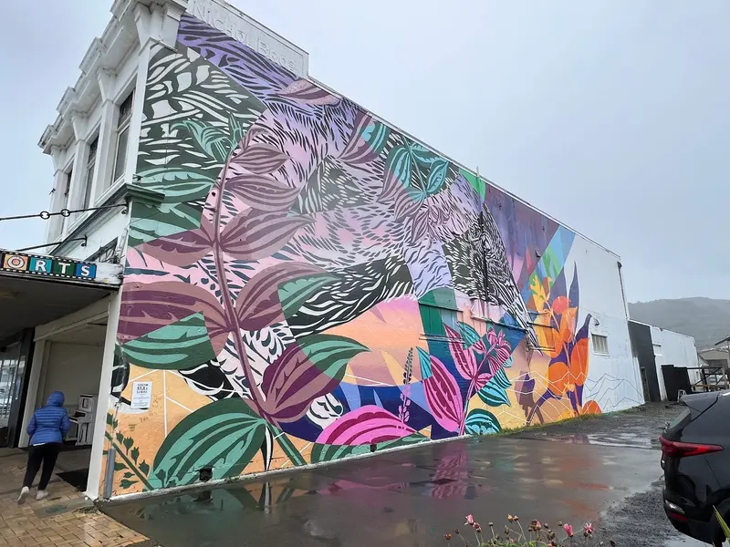 Flox Mural - South Sea Spray
