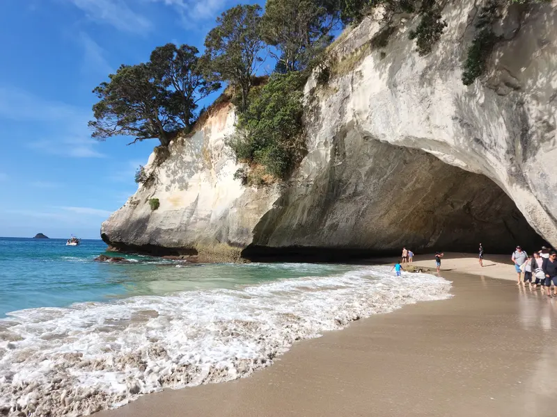 Mautohe / Cathedral Cove