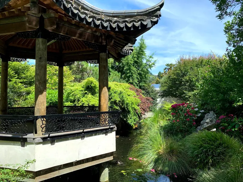 Queen's Gardens